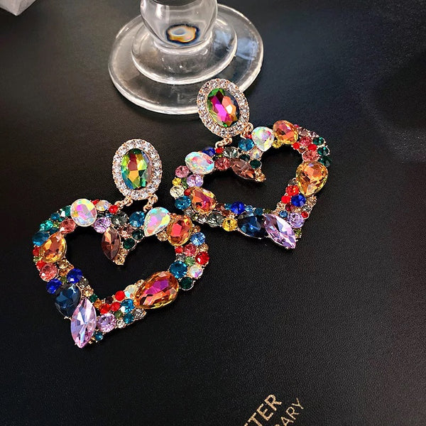 Luxury heart rhinestone detail fashion earrings